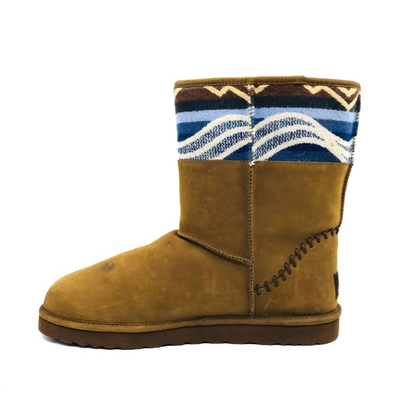 Ugg Pendleton Classic Short Boots Sz 17 - 3625 main image 8